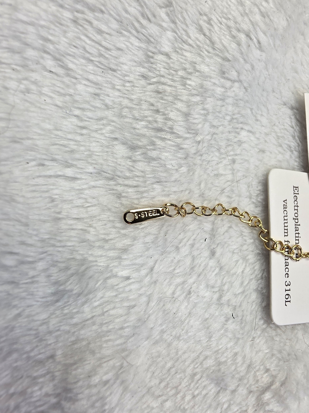 Gold Clover Link Bracelet - Women Jewelry - Picture 2 of 5